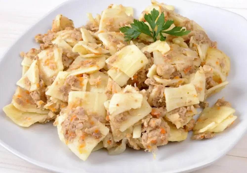 Jak przyprawić łazanki? Sekret głębokiego smaku