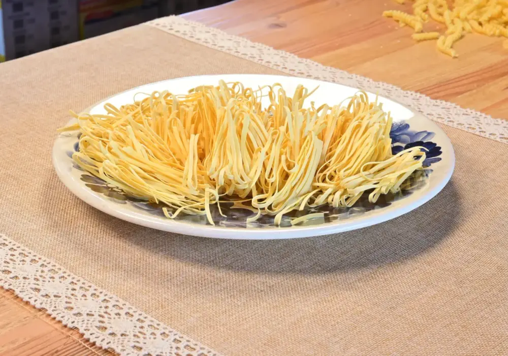 Ile makaronu tagliatelle na osobę? Poznaj idealną porcję!