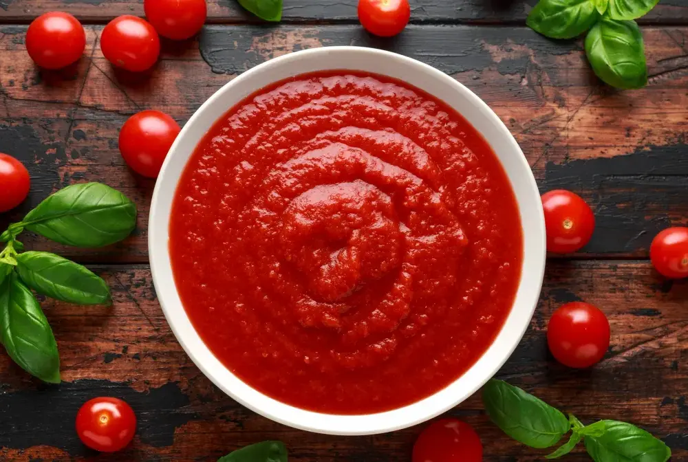 Passata pomidorowa: lekkostrawna czy problematyczna? Sprawdź!
