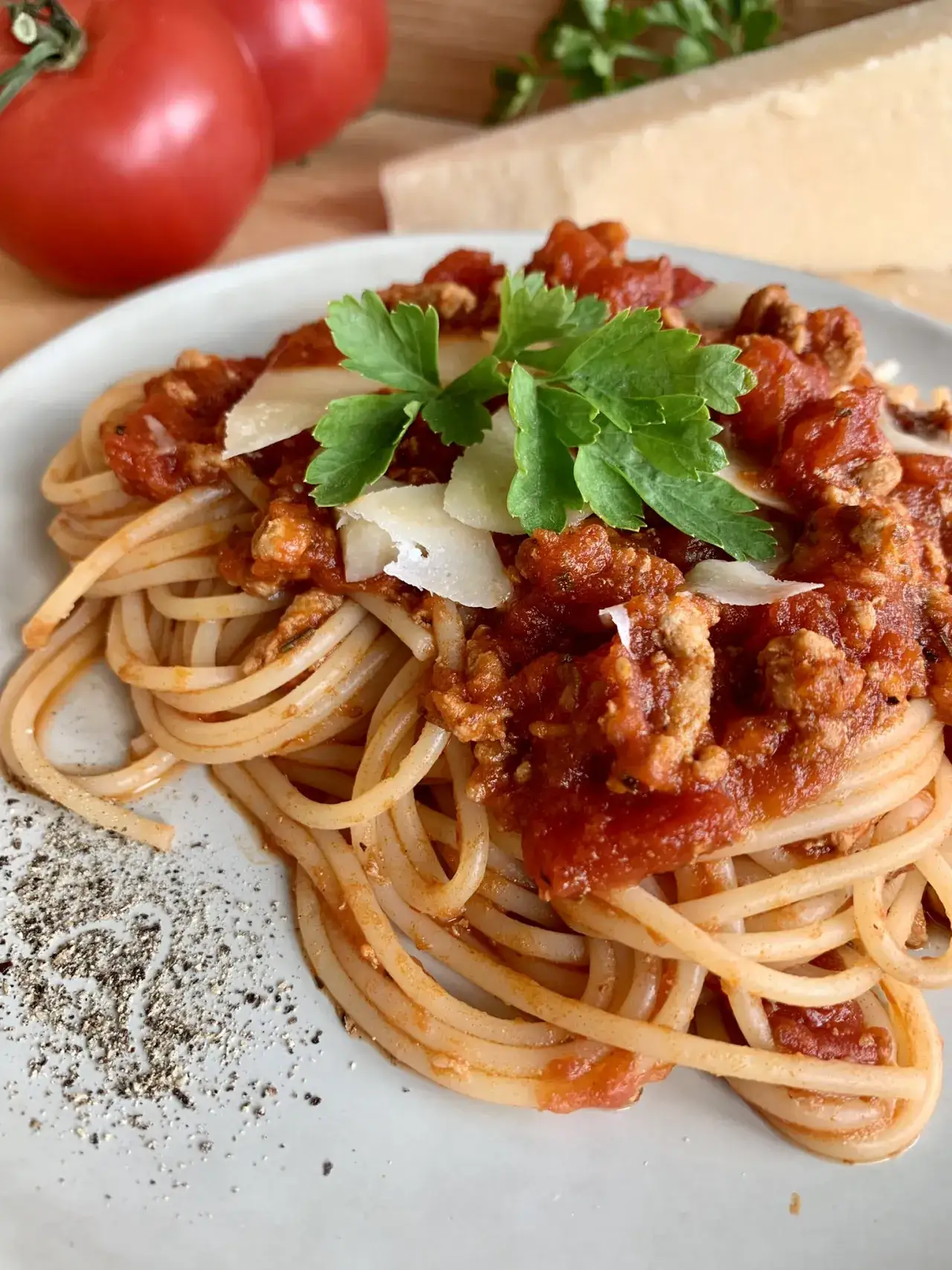 Zdjęcie Proste spaghetti z pomidorów w puszce, które uratuje Twój obiad