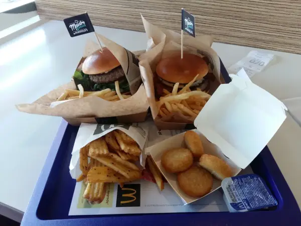 Maestro Burger McDonald's: cena, skład, opinie i dostępność
