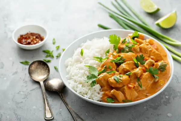 Garam masala: Jak zastąpić? 3 proste zamienniki, które uratują danie